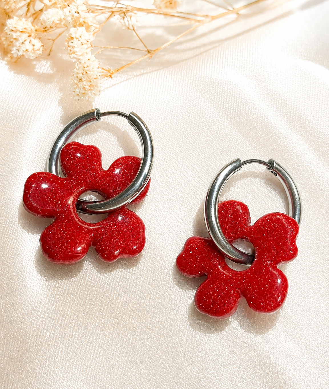 LILY - rouge paillettes ♥️(sans créoles)