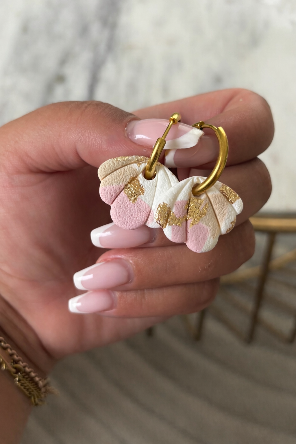 Coquillage - OLYMPE rose pâle (sans créoles)