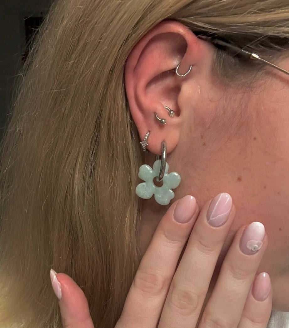 LILY - Bleu Glace (Sans créoles)