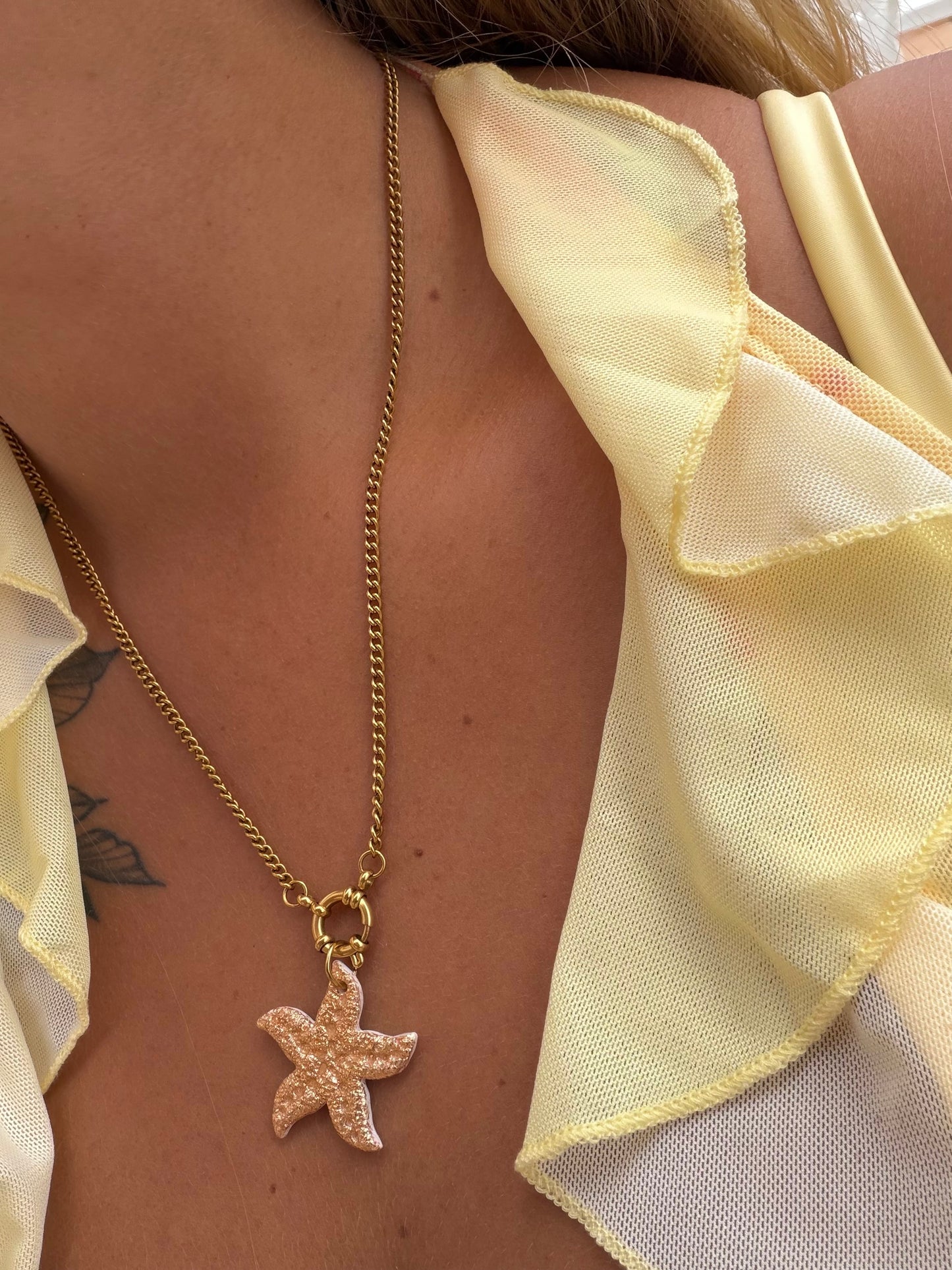 Pendentif MAXI ÉTOILE - Or 🔱