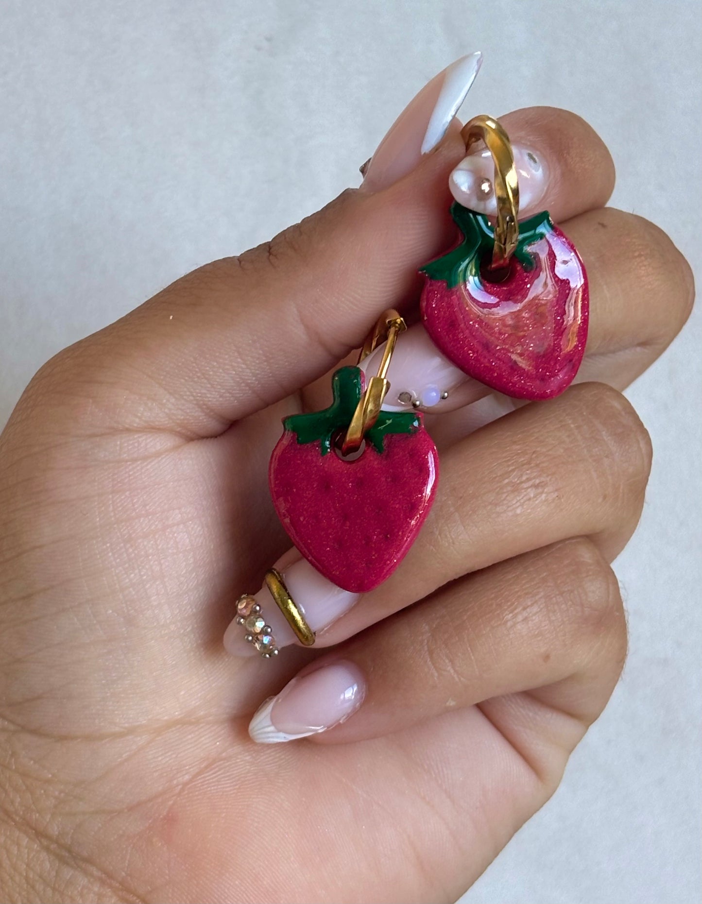 FRAISE - Rouge 🍓(sans créoles)