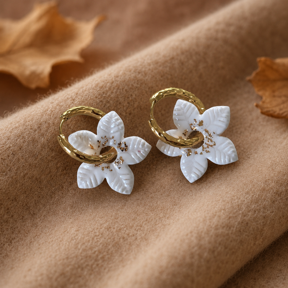 Poinsettia - Blanc (sans créoles)
